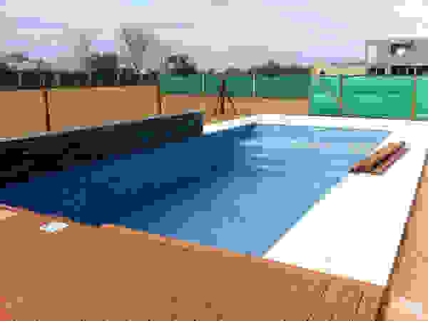 Piscinas Scualo Modern pool