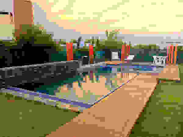 Piscinas Scualo Modern pool