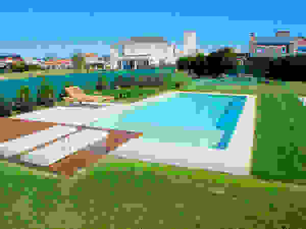Piscinas Scualo Modern pool