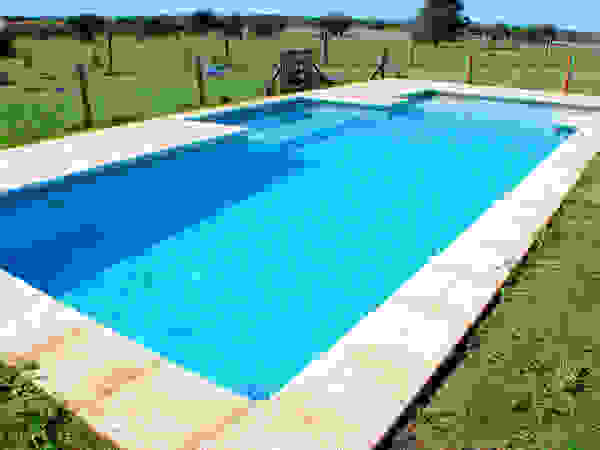 Piscinas Scualo Modern pool
