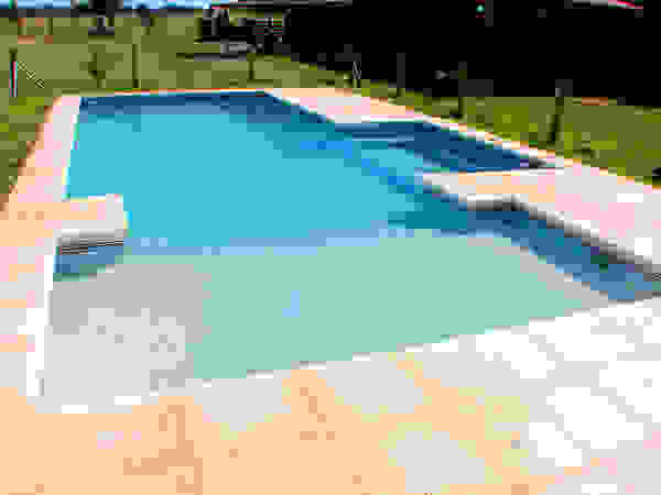 Piscinas Scualo Modern pool