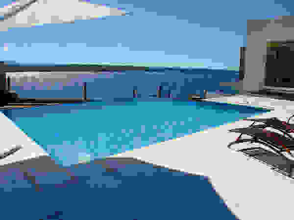 Piscinas Scualo Modern pool