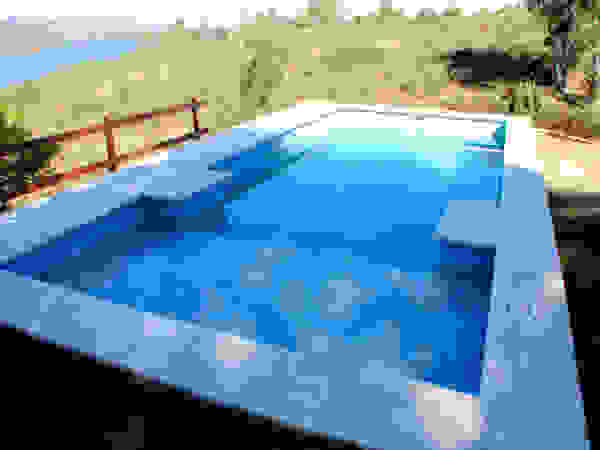 Piscinas Scualo Modern pool