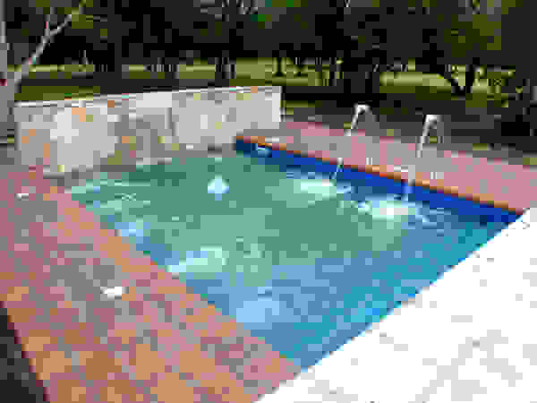 Piscinas Scualo Modern pool