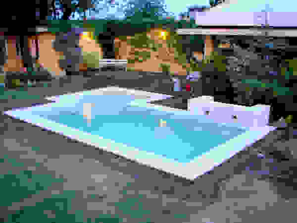 Piscinas Scualo Modern pool