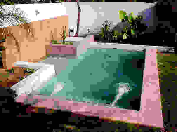 Piscinas Scualo Modern pool