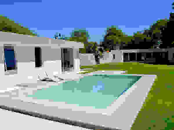 Piscinas Scualo Modern pool