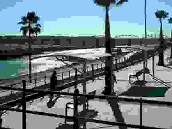 Nacional de Bancas Modern Garden