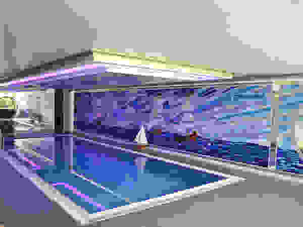 ARTISTIC DESIGN Modern Pool