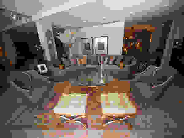 ARTISTIC DESIGN Modern Living Room