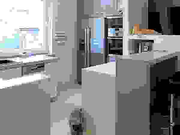 ARTEMA PRACOWANIA ARCHITEKTURY WNĘTRZ Modern kitchen