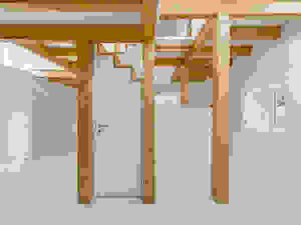 Corpo Atelier Country style dining room Wood