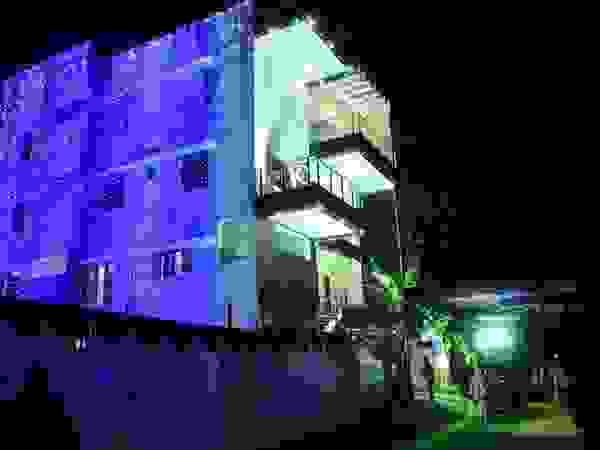 DESIGNER GALAXY Modern Houses