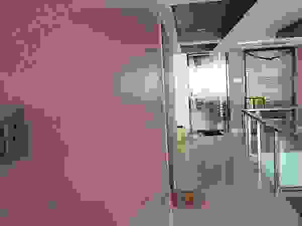 DESIGNER GALAXY Modern Corridor, Hallway and Staircase