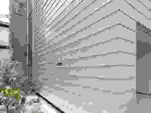 ディンプル建築設計事務所 Modern houses Stone White