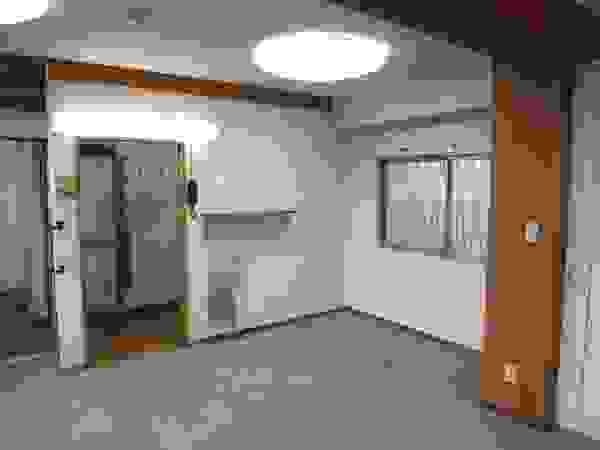 ディンプル建築設計事務所 Modern living room Synthetic Grey