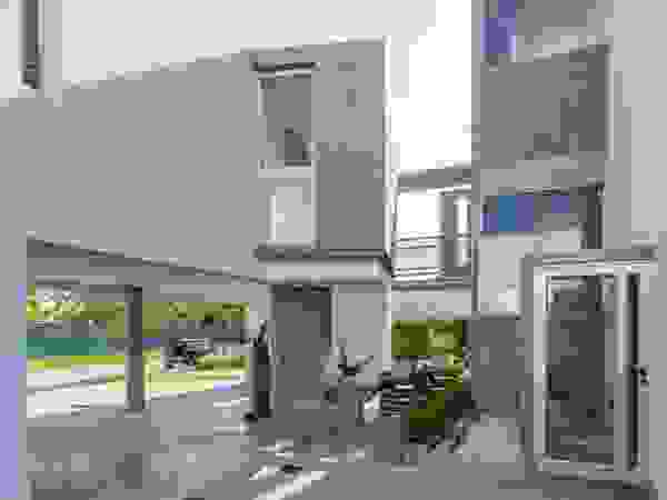 barqs bisio arquitectos Modern houses