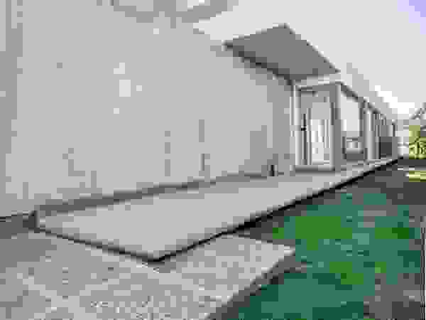 barqs bisio arquitectos Modern houses