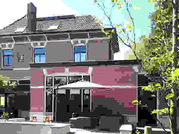 Raymond Horstman Architecten BNA Dapur Klasik Red
