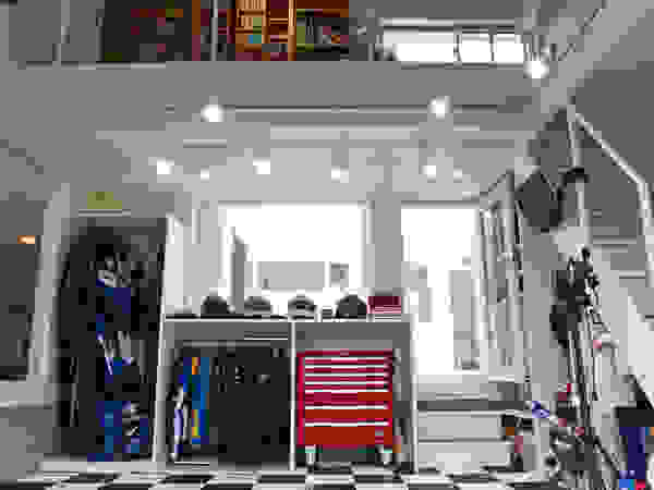 tai_tai STUDIO Гараж в стиле модерн