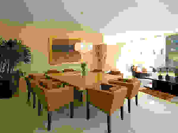 Olivia Aldrete Haas Moderne Esszimmer