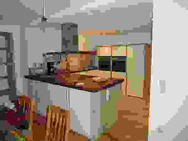 Tischlerei Charakterstück Modern kitchen