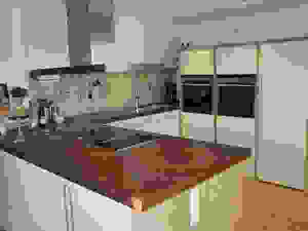 Tischlerei Charakterstück Modern kitchen