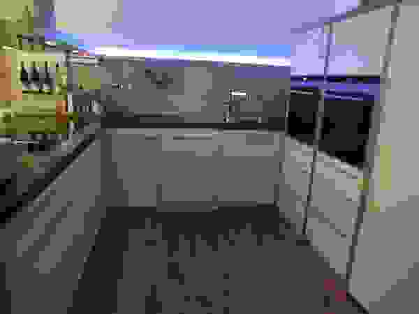 Tischlerei Charakterstück Modern kitchen