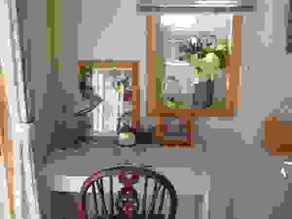 나무사이에 Commercial Spaces