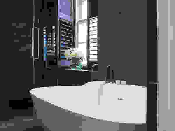 Folio Design | The Hampstead Home | Bathroom Folio Design Modern bathroom
