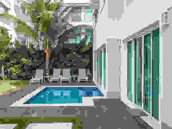 Residência Barra da Tijuca AR Arquitetura & Interiores Басейн