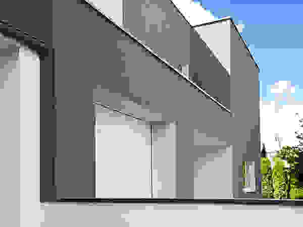 PL+sp. z o.o. Modern houses Grey
