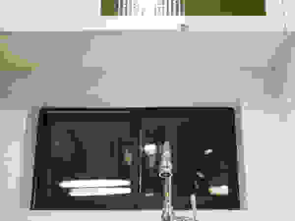 목소리 KitchenSinks & taps