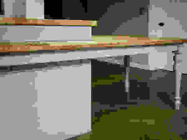 목소리 KitchenSinks & taps