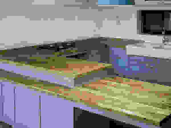 목소리 KitchenSinks & taps