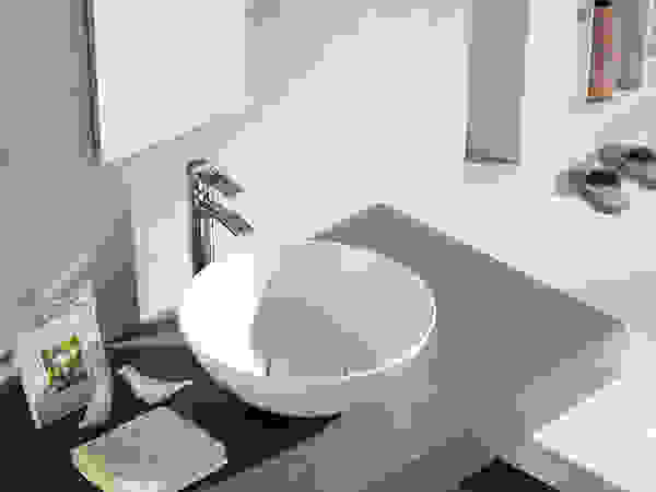 BATHCO BathroomSinks Porcelain White