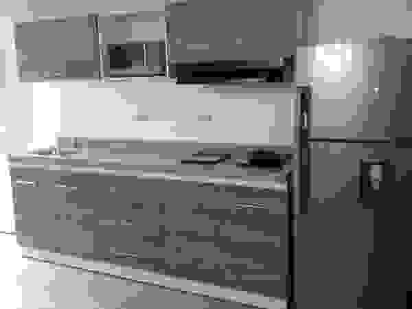 Grupo Creativo DF, C.A. KitchenCabinets & shelves MDF Wood effect
