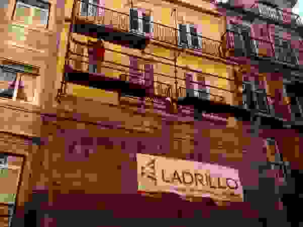LADRILLO