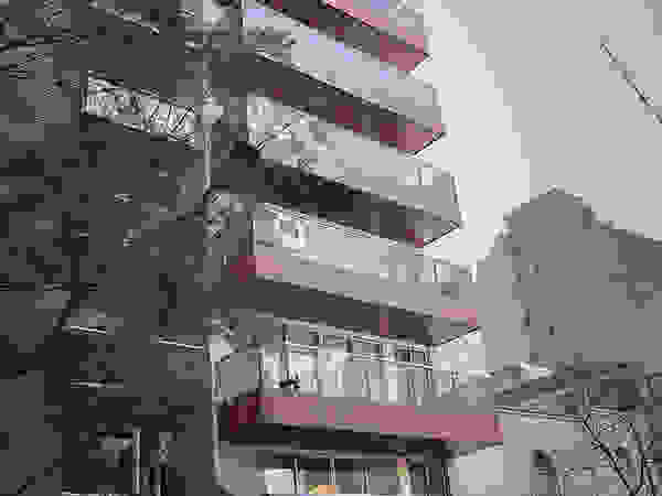 CCMP Arquitectura Modern balcony, veranda & terrace