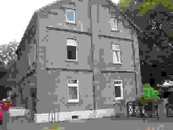 ANDREAS BIELER.sinnvoll gestalten mit Feng Shui Rustic style houses Bricks Grey