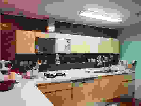 구름집 02-338-6835 Modern Kitchen Wood Wood effect