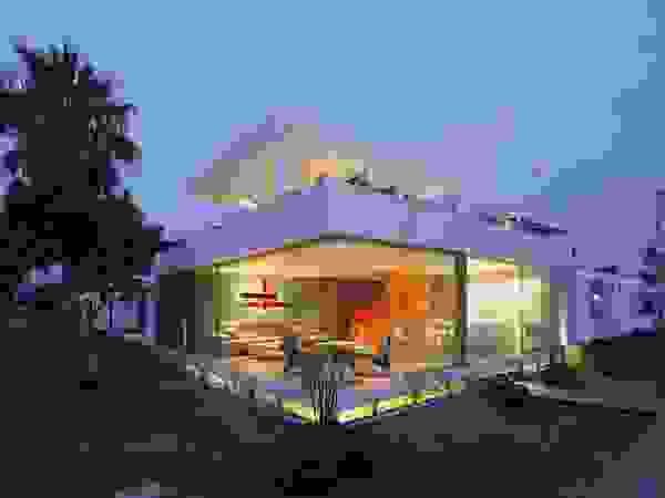 Casa Blanca Martin Dulanto Modern Houses