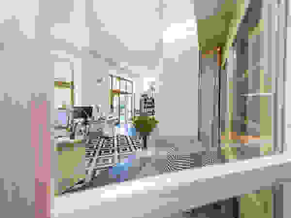 Bloomy Days GmbH Modern Study Room and Home Office