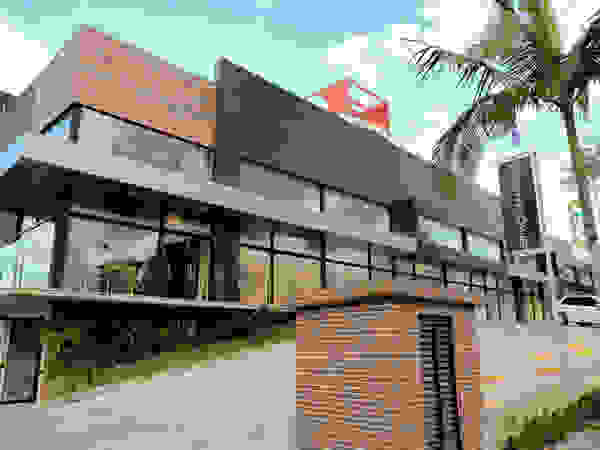Cecyn Arquitetura + Design Офіси та магазини Бетон Дерев'яні