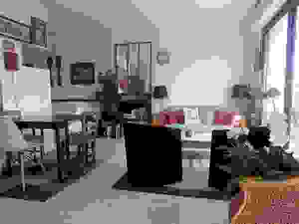 espaces & déco Industrial style living room