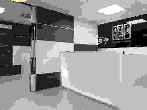 Maria Julia Faria Arquitetura e Interior Design Commercial Spaces