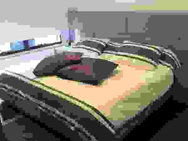 THE muebles Modern style bedroom