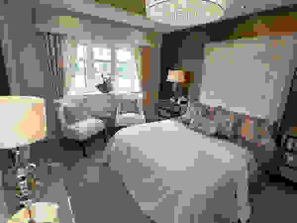 Adding those finishing touches to your home… Graeme Fuller Design Ltd Modern Bedroom