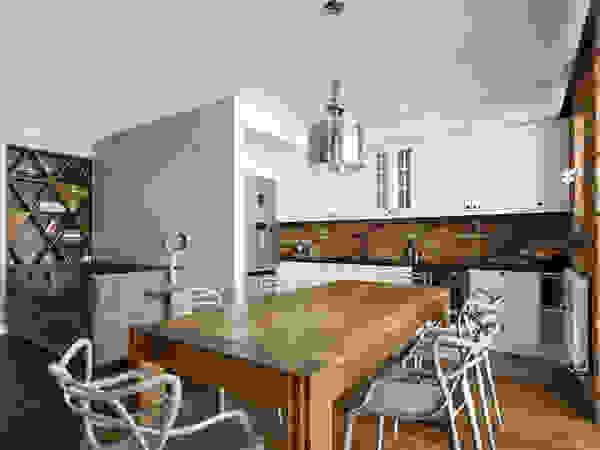 Girl and the cat BLACKHAUS Modern Kitchen Bricks White