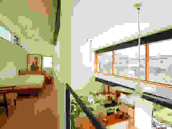 すわ製作所 Camera da letto eclettica